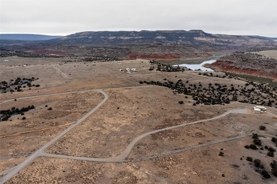 When you have a place that has majestic views in 360, you wonder - photo 28