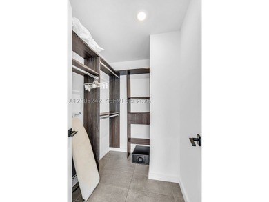 Turnkey 1-bedroom, 1-bath residence at YOTELPAD Miami in the - photo 9