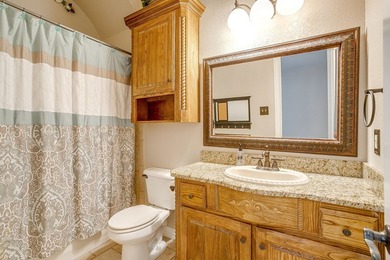 Luxurious ranch style home set upon over an acre and a half on - photo 31