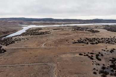When you have a place that has majestic views in 360, you wonder - photo 31
