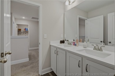 Welcome to 258 Collier Gate, a beautifully maintained home - photo 38