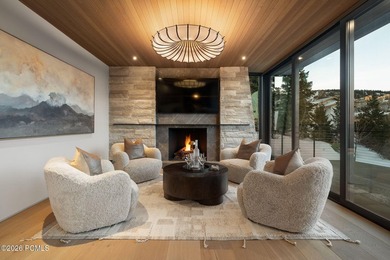 A custom luxury ski home and Forbes Five-star service await you - photo 9