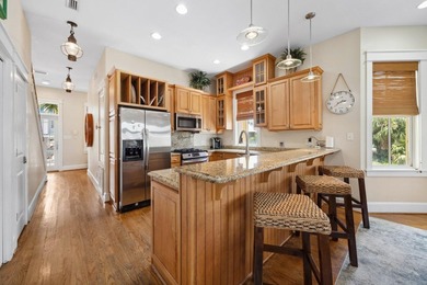 Stunning Lakefront Home in Destin Pointe. Experience luxury - photo 10