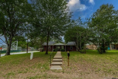 Lake Home For Sale in Chandler, Texas