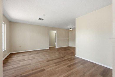 Welcome to this beautifully updated three-bedroom, two-bathroom - photo 3