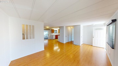 MOTIVATED SELLER! Relaxed lifestyle on the coast... This - photo 13
