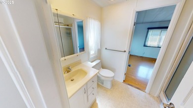 MOTIVATED SELLER! Relaxed lifestyle on the coast... This - photo 19