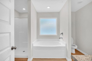 Ready to move in, this home is conveniently located just moments - photo 23