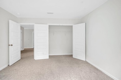Ready to move in, this home is conveniently located just moments - photo 28