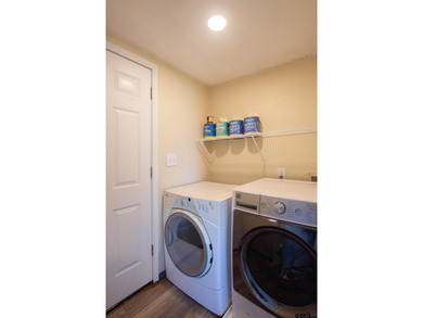 Welcome to this beautifully updated 2-bedroom, 2-bath home - photo 8