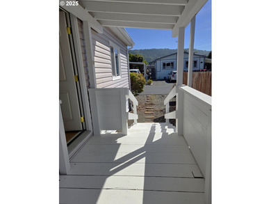 MOTIVATED SELLER! Relaxed lifestyle on the coast... This - photo 30