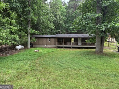 Opportunity awaits! Bring your vision to this property located - photo 1