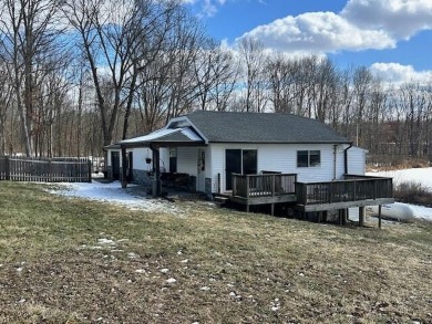 Lake Home Sale Pending in Bellevue, Michigan