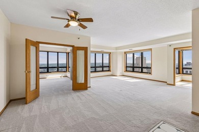 Perched on the 38th floor of Airye Tower, this spacious - photo 2
