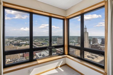 Perched on the 38th floor of Airye Tower, this spacious - photo 9