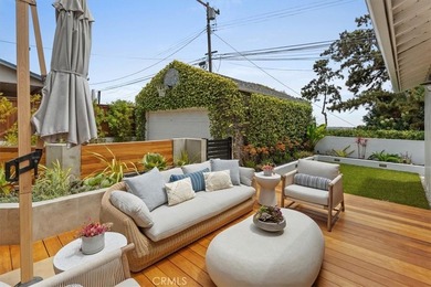 Experience the perfect blend of timeless design, modern comfort - photo 11