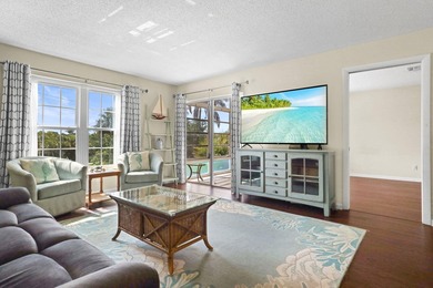 Amazing location - 2nd floor 2 bedroom/2 bath condo conveniently - photo 12