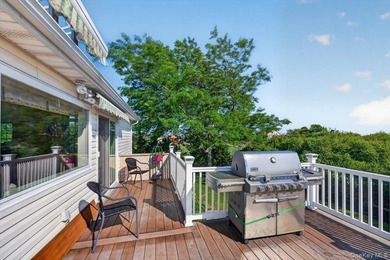 Here, at 266 Clinton Avenue, East Patchogue; a coastal haven - photo 13