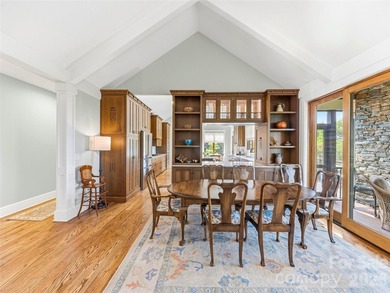 Rarely does a home of this caliber become available in Lakeview - photo 14