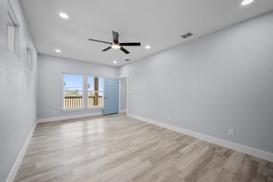 Southern architecture coupled with Texas Coastal vibes. New - photo 14