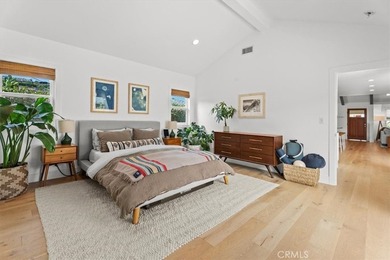Experience the perfect blend of timeless design, modern comfort - photo 16