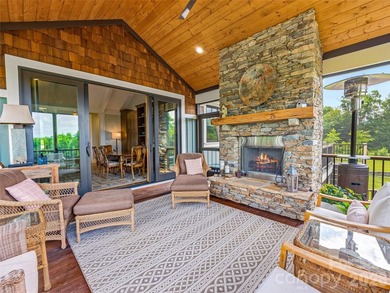 Rarely does a home of this caliber become available in Lakeview - photo 17