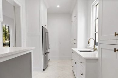 Perfectly positioned on one of Long Cove's most desirable - photo 26