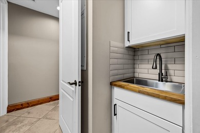 A beautifully designed home in the sought-after Worthington - photo 27
