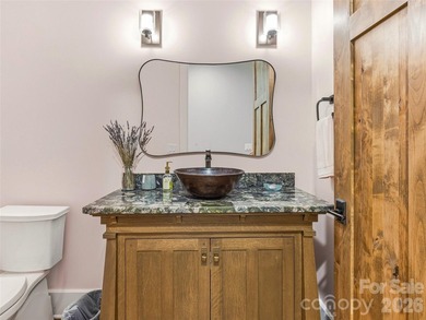 Rarely does a home of this caliber become available in Lakeview - photo 29