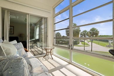 Amazing location - 2nd floor 2 bedroom/2 bath condo conveniently - photo 29