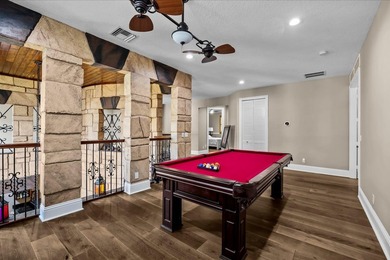 A beautifully designed home in the sought-after Worthington - photo 31