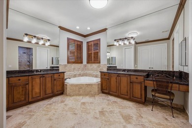 A beautifully designed home in the sought-after Worthington - photo 36
