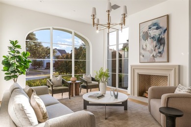 Stunning 5 bedroom new construction in the heart of the Park - photo 3