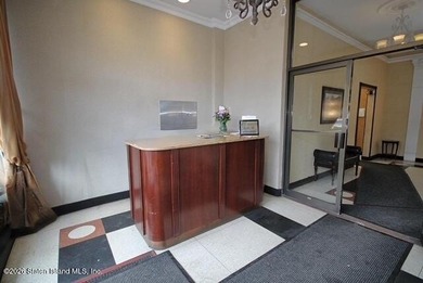 STUNNING THE FOUNTAINS-Clove road Modern sophistication and - photo 22