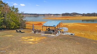 MAIN CHANNEL LAKEFRONT WITH TWO DWELLINGS & 182+ FT OF WATER - photo 23