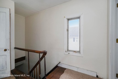CHARMING FULLY DETACHED HOME IN PORT RICHMOND - VACANT & READY - photo 23