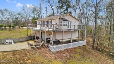 MAIN CHANNEL LAKEFRONT WITH TWO DWELLINGS & 182+ FT OF WATER - photo 25