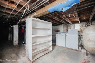 CHARMING FULLY DETACHED HOME IN PORT RICHMOND - VACANT & READY - photo 29