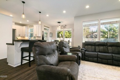 Discover your dream home in this beautifully updated 3-bedroom - photo 5