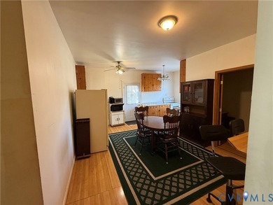 Don't miss your chance to purchase this cozy cottage. Minutes to - photo 6