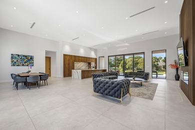 New contemporary estate featuring over 4,500 sf. indoor and - photo 7