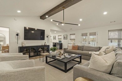 Welcome to this stunning lakefront home in the gated community - photo 12
