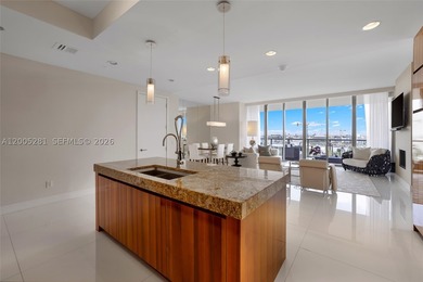 Experience the ultimate luxury lifestyle in this 2-bedrooms + 2 - photo 6