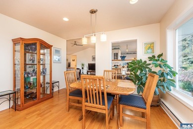 Back on the market - no fault of the seller - buyer's financing - photo 17