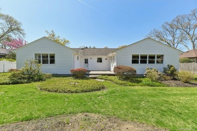 Get ready for summer in this lovely three bedroom ranch in the - photo 29