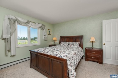 Back on the market - no fault of the seller - buyer's financing - photo 30
