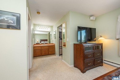 Back on the market - no fault of the seller - buyer's financing - photo 31