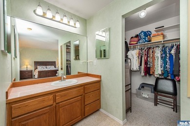 Back on the market - no fault of the seller - buyer's financing - photo 32
