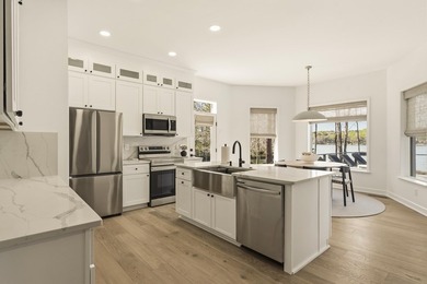 Welcome to this stunning lakefront home in the gated community - photo 44