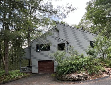 Lake Condo For Sale in Torrington, Connecticut